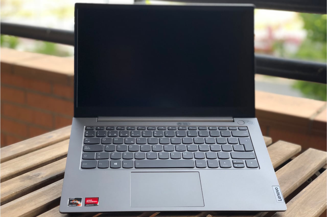 Revisión del Lenovo ThinkBook 14 Gen 3 AMD - Analytics Lane